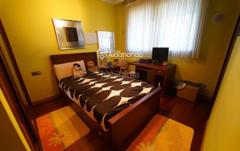 Foto 0dfde459-acc4-479f-a8e6-25b1c83bfe1d. Chalet in Santa Marta de Tormes