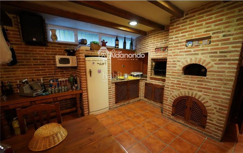 Foto 1bab8d69-b92a-45bd-a65d-431d9efccc91. Chalet in Santa Marta de Tormes