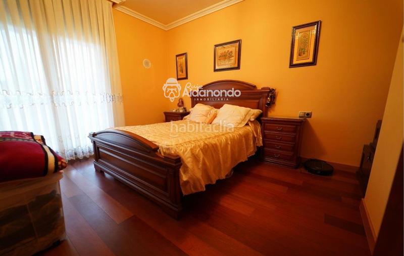 Foto 7f2d5de9-d26e-43a0-b45f-6b0c0e155381. Chalet in Santa Marta de Tormes