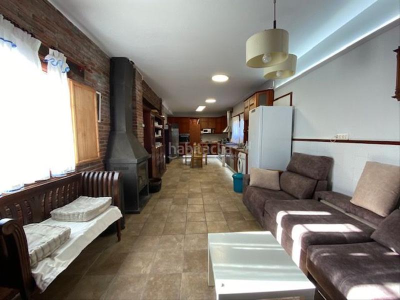 Foto 57f903d5-d1d1-4d4b-9b06-595a4600a27c. Miete haus mit pool in Catllar (El)