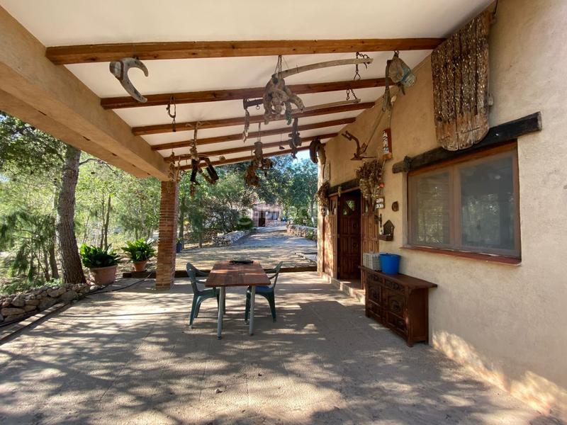 Foto c4a58f4e-bc75-413b-a4a7-f05a95d7c59a. Miete haus mit pool in Catllar (El)