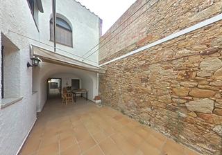Bauernhof in Carrer samaria 8