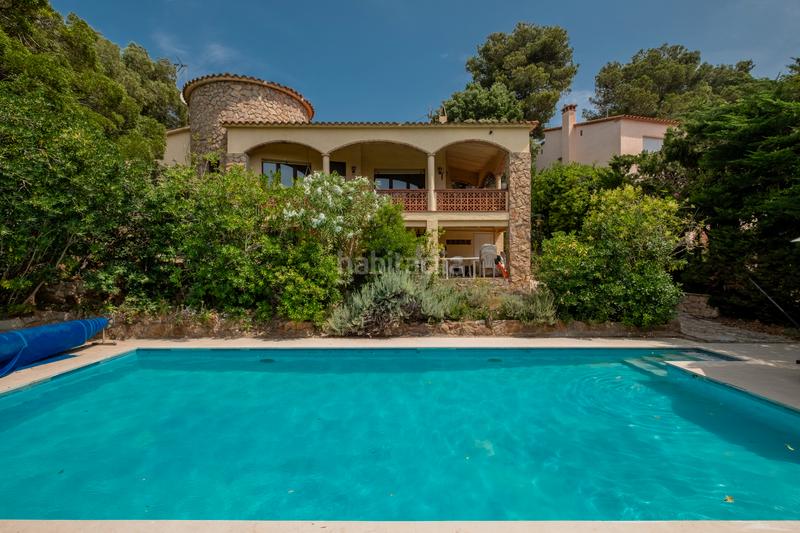 Foto 4cdfdb38-23c7-4a93-90d4-b5692daacd30. Chalet bonita casa en urbanización mas tomasí, en Pals