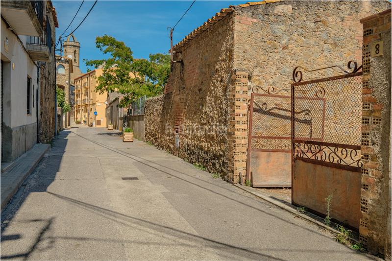 Foto 5a2cf380-bea9-4cb6-bf7d-ec67c273fd06. Terreno residenziale in carrer major 8 in Jafre