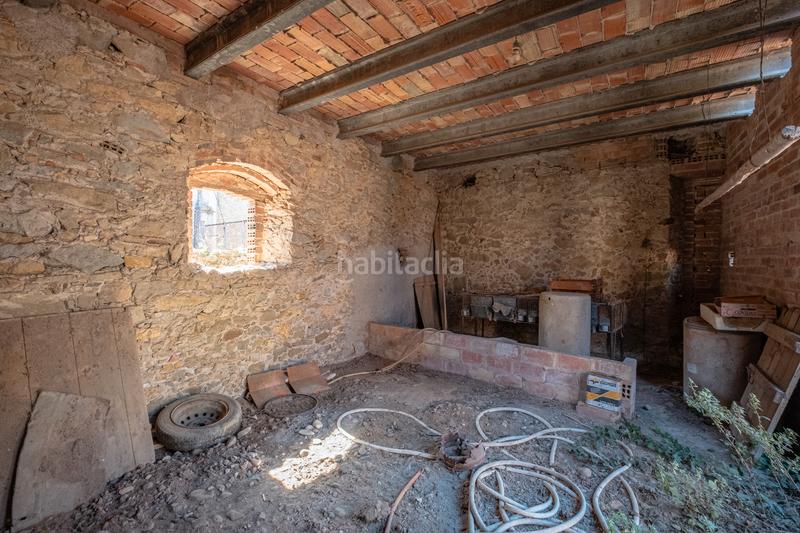 Foto a6e48f62-a460-4340-8e56-deebca5a3a78. Terreno residenziale in carrer major 8 in Jafre