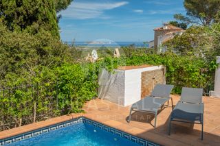 Casa adossada a Carrer de roma 16. Casa adosada en mas tomas� con fant�sticas vistas y licencia tur
