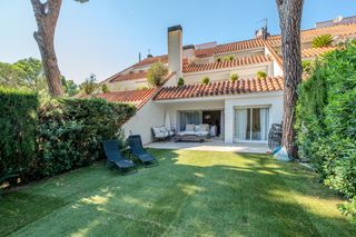 Piccolo appartamento  Carrer del golf 183. Fantástico apartamento muy cerca del golf de pals