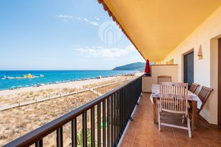 Apartamento en Carrer del ponent 26. Fantástico apartamento recién reformado en la playa de pals