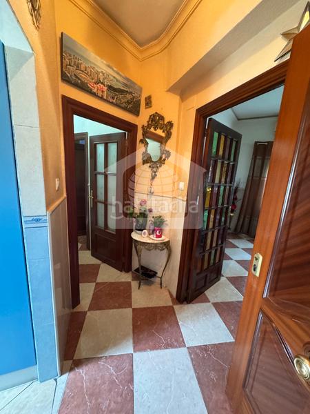 Foto 4400dbb2-669d-4375-8dba-a5430c5f2da9. Piso  en venta en avenida obispo ángel herrera oria en Málaga