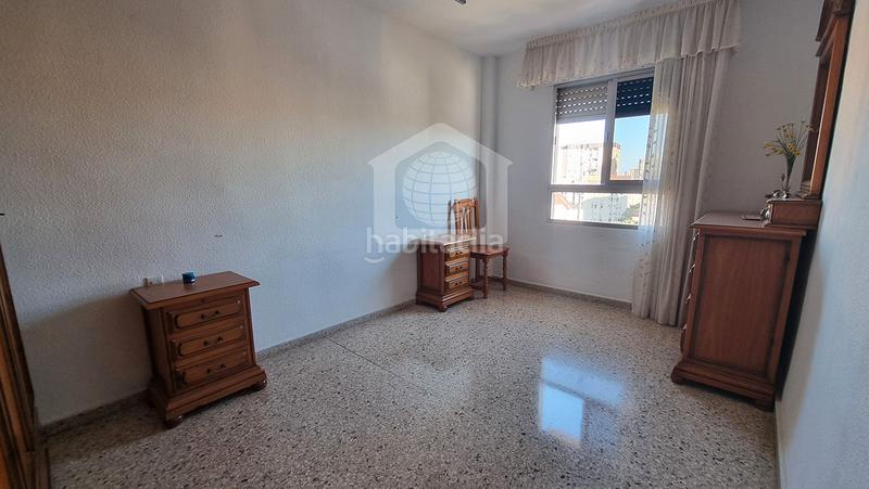 Foto 55d5befa-a32d-4fce-92e9-9ed8ef5e9bfb. Piso  en venta en calle simeón giménez reyna en Málaga