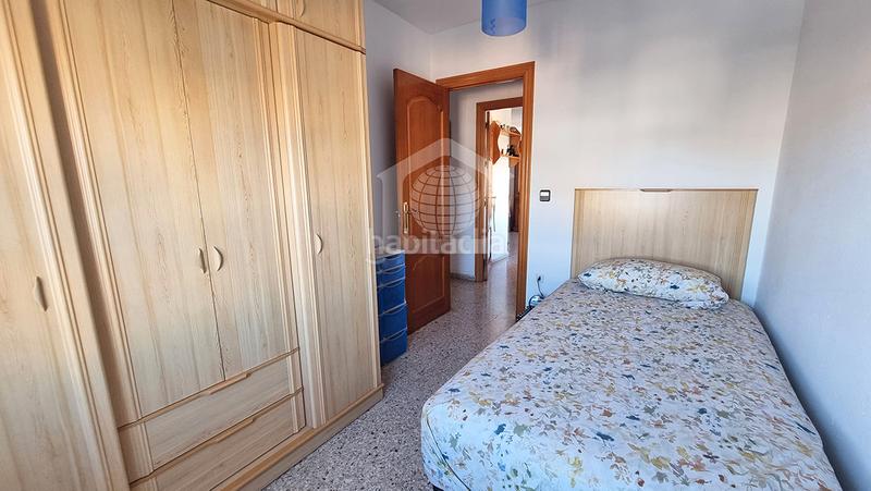 Foto e2089b9e-2573-45b0-8fad-d161763dc808. Piso  en venta en calle simeón giménez reyna en Málaga