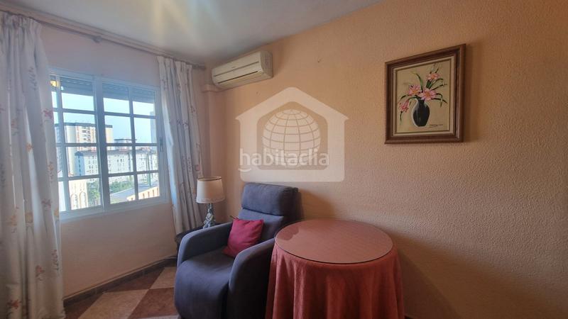 Foto 1d7d93fd-5a78-428a-9246-cd9b69f395b0. Piso  en venta en calle simeón giménez reyna en Málaga