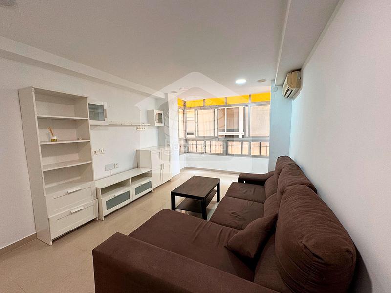 Foto 82d6665d-d056-4787-bd06-6c06a81979e4. Appartamento in calle martínez maldonado 1 in Los Castillejos - La Trinidad Málaga