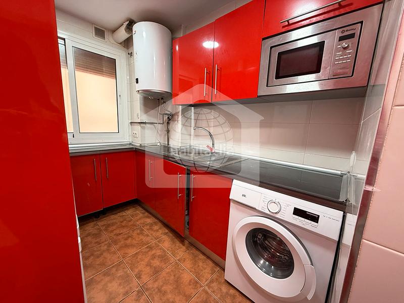 Foto c70df172-ed74-410b-8695-b88422b0d4b1. Appartamento in calle martínez maldonado 1 in Los Castillejos - La Trinidad Málaga