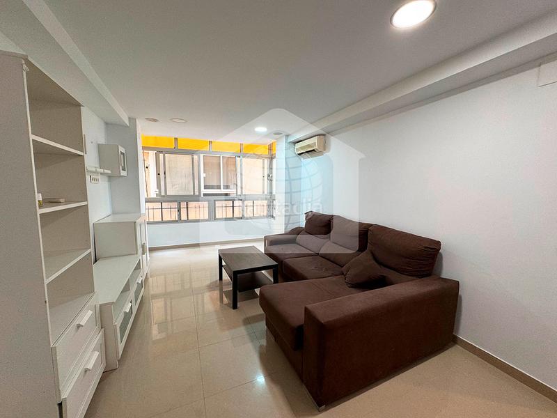 Foto c7bd3c36-c362-4f36-8cb5-aca3d6667b69. Appartamento in calle martínez maldonado 1 in Los Castillejos - La Trinidad Málaga