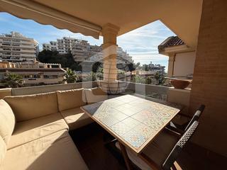 Casa pareada en Calle Torrequebrada