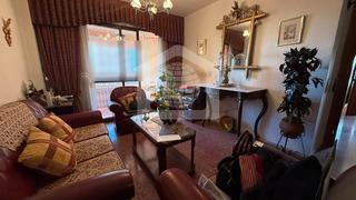 Pis  Calle francisco de paula pareja 12. Piso en venta en las chapas