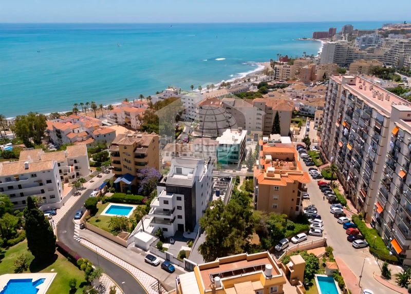 Foto f9c6baa7-4eda-474c-9cc9-2410f9047073. Pis amb calefacció aparcament piscina a Parque de la Paloma Benalmádena