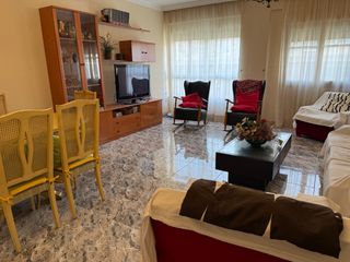 Flat in Calle Martínez Maldonado