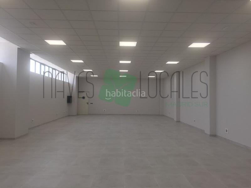 Foto 42b6d793-fd2a-40a0-b41a-000260296cf4. Rent industrial building in Centro-Ayuntamiento Pinto