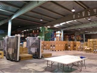 Affitto Capannone industriale in El Barral Ferial. Alquiler de complejo industrial en coslada