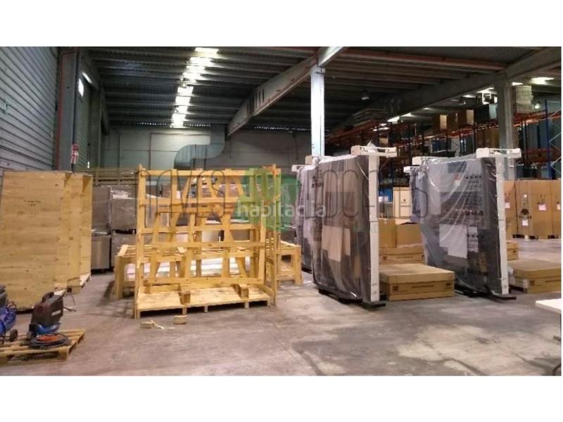 Foto 5264e9a9-7fa8-49c5-a685-3e06e9f31e36. Location bâtiment à usage industriel dans El Barral Ferial Coslada