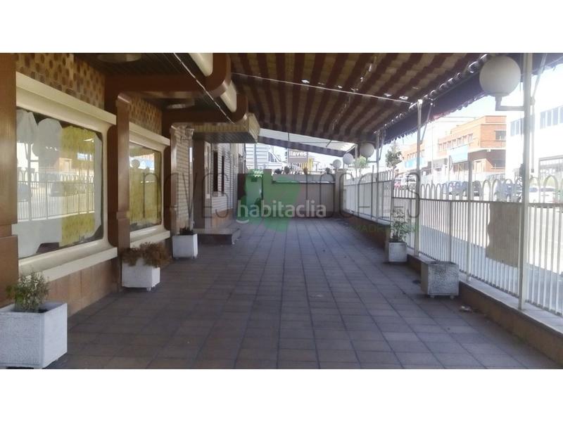 Foto 4d4f147c-2417-4a0c-b13f-3b0fadbddcb3. Alquiler local comercial alquiler y venta de cafetería , en el polígono industrial arroyomolinos en Móstoles