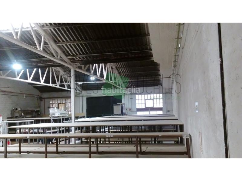 Foto 1eb95965-cca9-4a4d-a921-d3d4e4a4966e. Capannone industriale in Zona Industrial Pinto