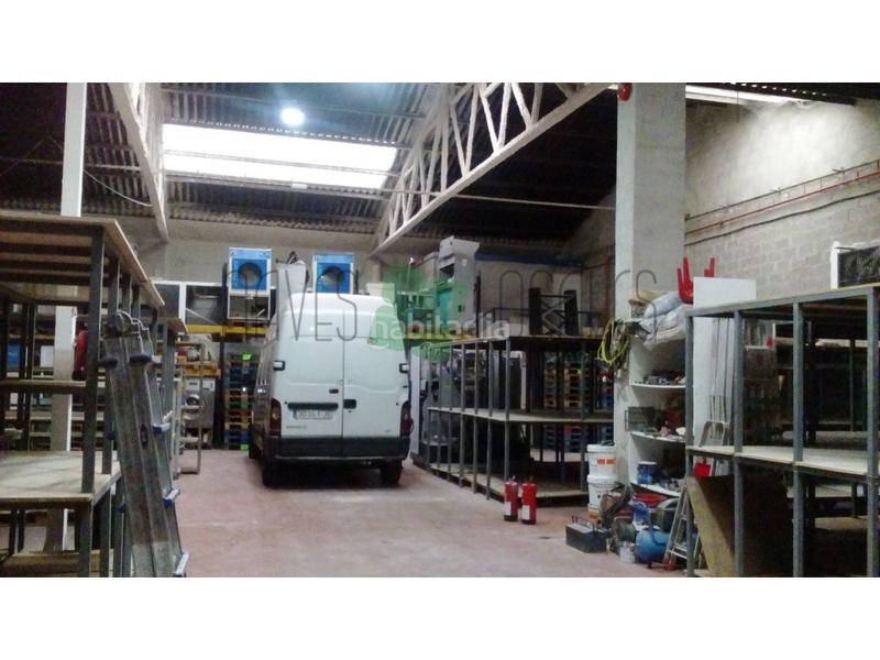 Foto c397b683-b096-4745-9ffd-c25421c7db6f. Capannone industriale in Zona Industrial Pinto