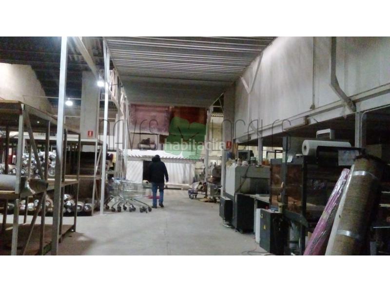 Foto db88a4fc-9521-46b4-afa7-c78623389292. Capannone industriale in Zona Industrial Pinto