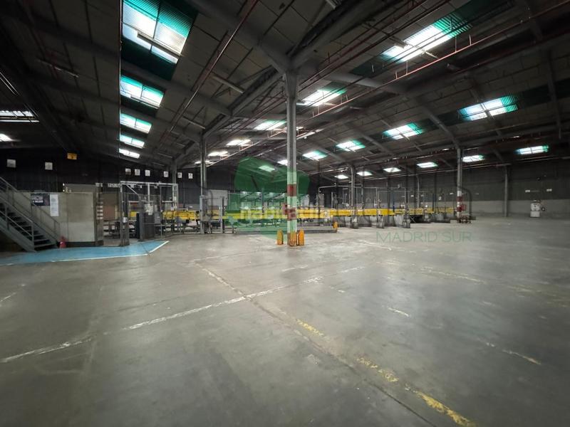 Foto 31823e3e-1109-4788-aba4-a75d50054a0b. Lloguer nau industrial a Estación Valdemoro