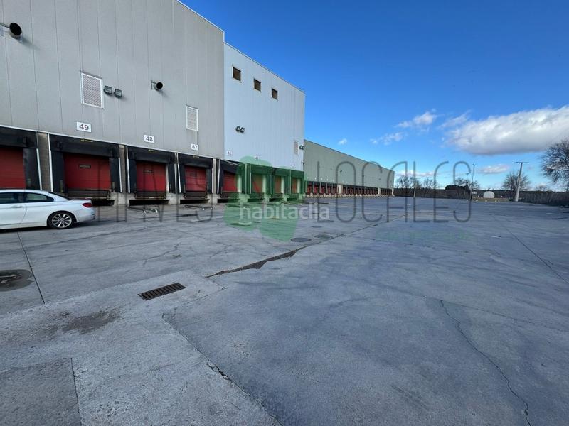 Foto 7aa08705-080d-4dba-a1ef-157cb3052941. Lloguer nau industrial a Estación Valdemoro