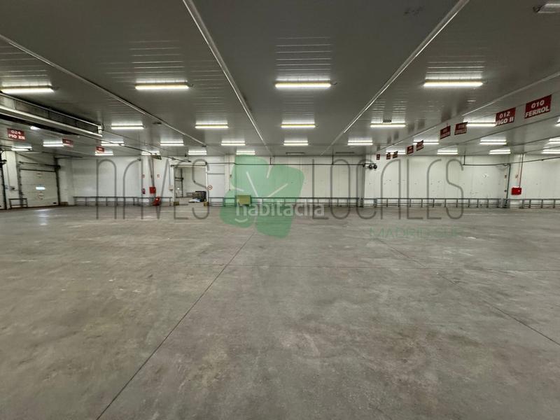 Foto e82d7d02-5a7e-4cdf-bfce-3658dfcba8fb. Miete fabrikhalle in Estación Valdemoro