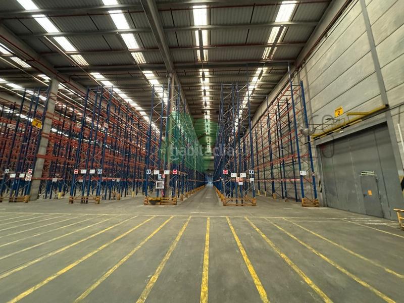 Foto 747f50c4-fbb3-4dc2-bdbd-d4dacda57022. Miete fabrikhalle in Estación Valdemoro