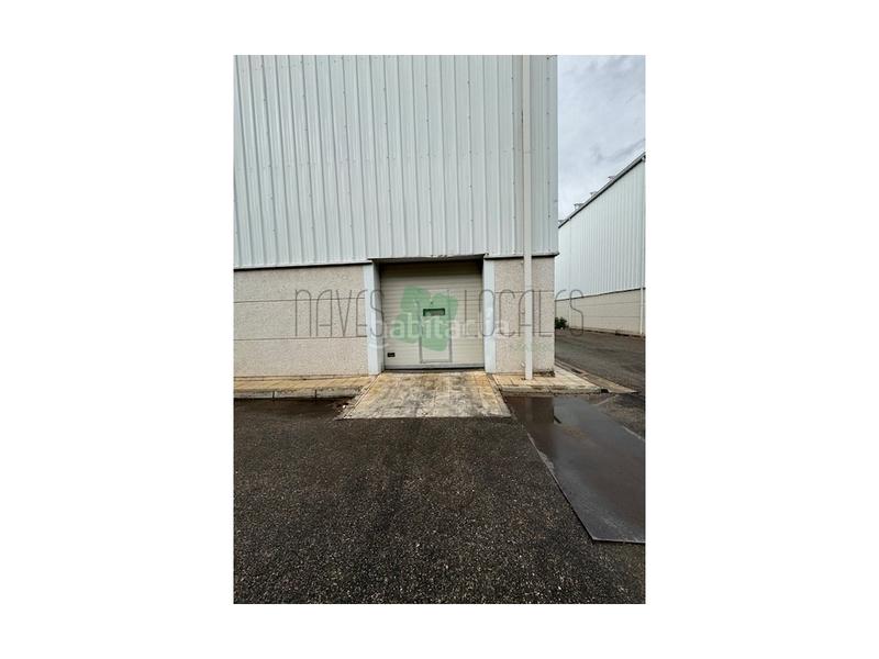 Foto 4a7cacb2-d458-435b-b7e6-dfe661d18b94. Rent industrial building in Sudeste Industrial Fuenlabrada