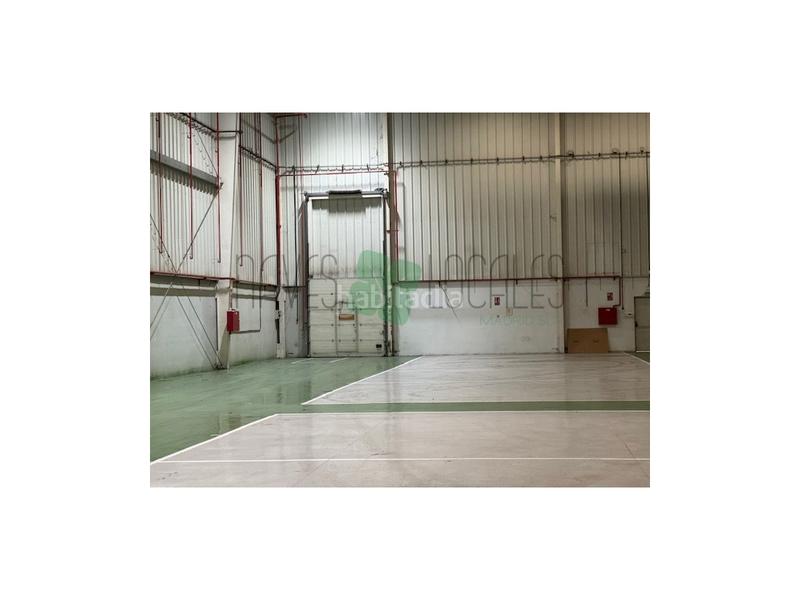 Foto 93395f35-2621-4c23-b873-bd6c6b12a3fb. Rent industrial building in Sudeste Industrial Fuenlabrada
