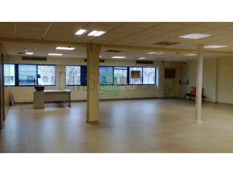 Foto 02b20168-c1dc-419f-8453-5e47094e421b. Fabrikhalle in El Soto Móstoles