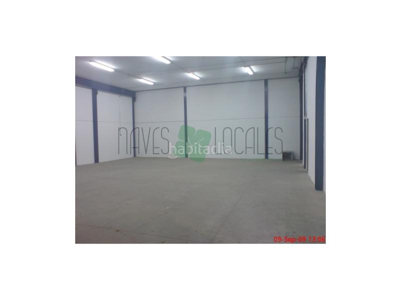 Foto b496dc45-3c6b-4e49-8d8a-e986836ea327. Nave industrial venta de nave industrial , en el polígono industrial prado overa en Leganés