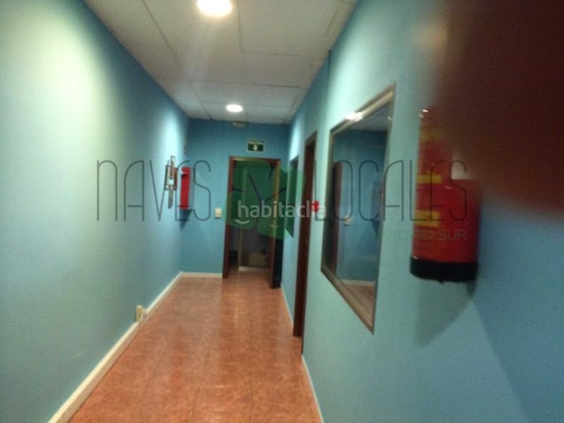 Foto 18fb22a1-19d4-4871-9d31-0575117b3792. Fabrikhalle in Perales del Río Getafe