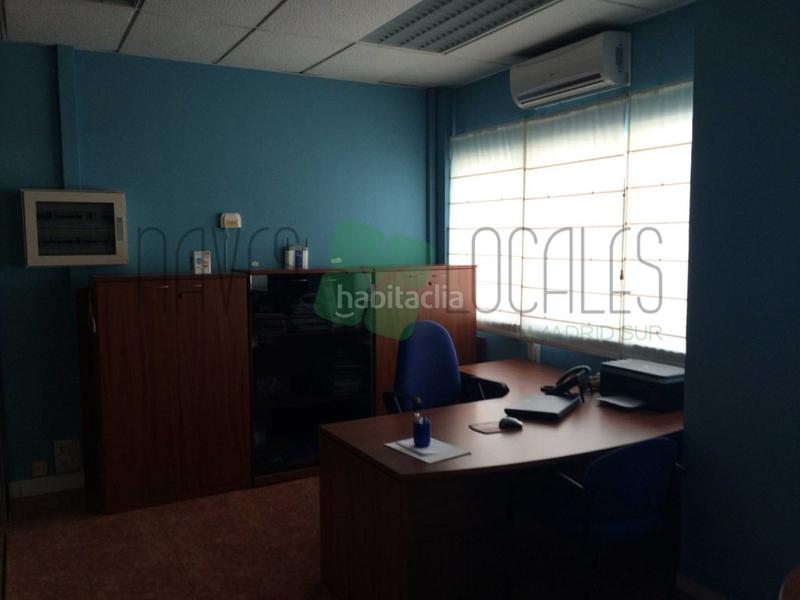 Foto c199a9ee-e1bf-4394-8213-1415302358ed. Fabrikhalle in Perales del Río Getafe