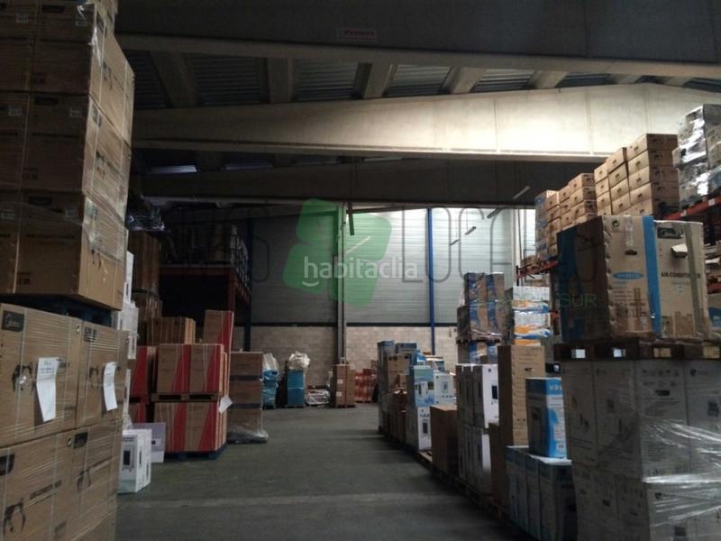 Foto e1a197c4-5cce-431d-9da1-71a87a37562b. Fabrikhalle in Perales del Río Getafe