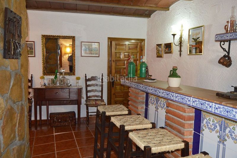 Foto 35dad9b6-bf97-439c-ae21-665c595b51af. Casa amb aparcament a Vilella Alta (La)
