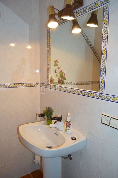 Foto 56b175ba-a9ae-4d67-ae46-c1052ab73019. Casa amb aparcament a Vilella Alta (La)
