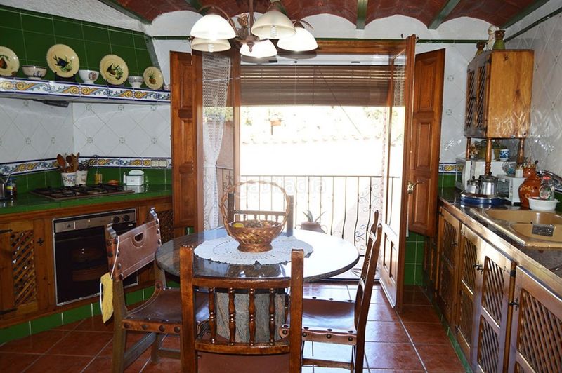 Foto 98f9bcbe-6e16-4366-b311-852e5d7c1ab5. Casa amb aparcament a Vilella Alta (La)