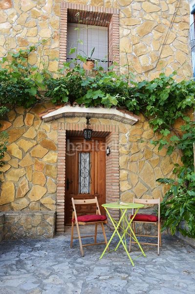 Foto b898e24a-4e9d-4a6f-8b9e-f8565391c003. Casa amb aparcament a Vilella Alta (La)