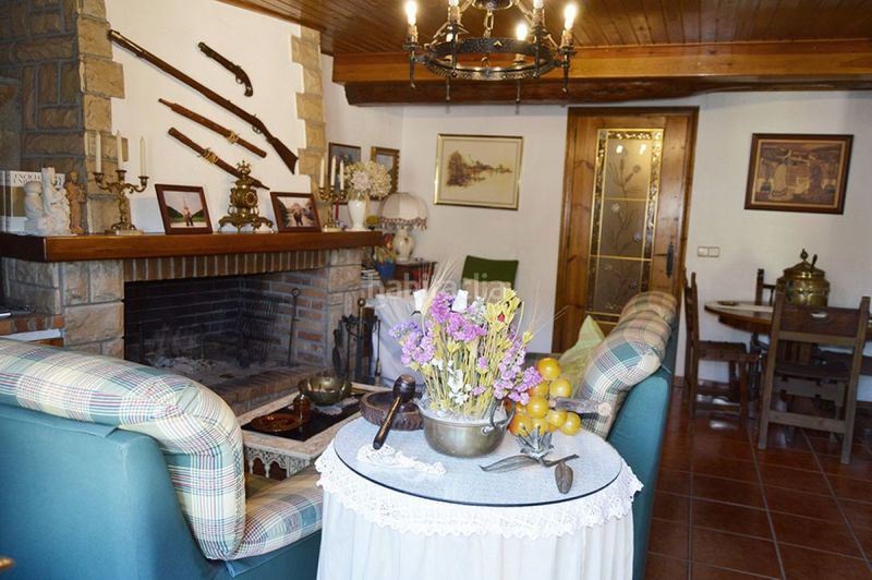 Foto fab92d88-e37c-4138-a35a-a5d168f22021. Casa amb aparcament a Vilella Alta (La)