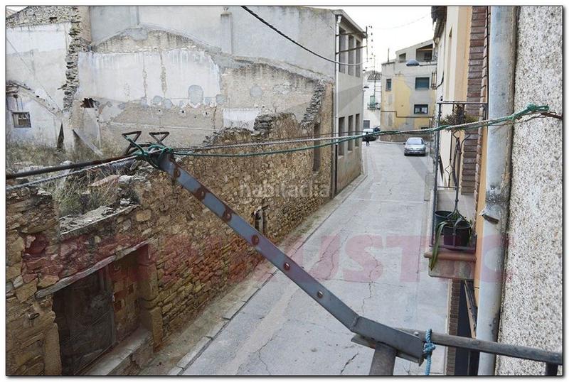 Foto 63a630b0-5541-40c0-97fd-f7808c0eb1af. Maison avec parking dans Sarral