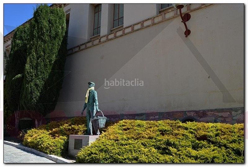 Foto 8d16688d-a779-40f1-baf6-35c0bb621d36. Maison avec parking dans Sarral