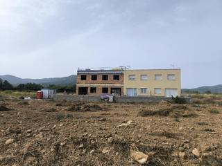 Maison jumelée à Pla de Santa Maria (El). Promocion pareadas venta con jardin, 4 dormitorios, 3 baños, cal