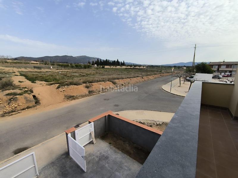 Foto 60f14dfd-08fb-43d5-9e3e-18613729e68a. Casa aparellada amb calefacció aparcament a Pla de Santa Maria (El)